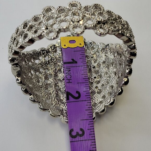 Dazzling Silver Cuff Bracelet Bangle - Picture 12 of 16